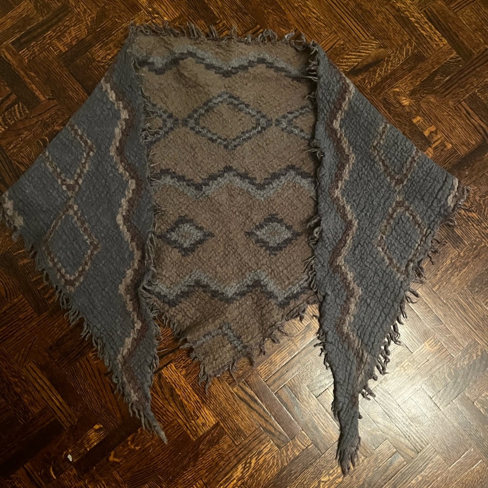 Brown and Gray Geometric scarf